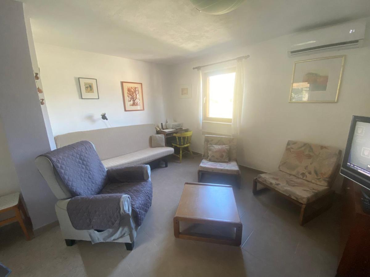 Apartman Silna Your New Home With Terrace And Garden Bobovisca Exteriör bild